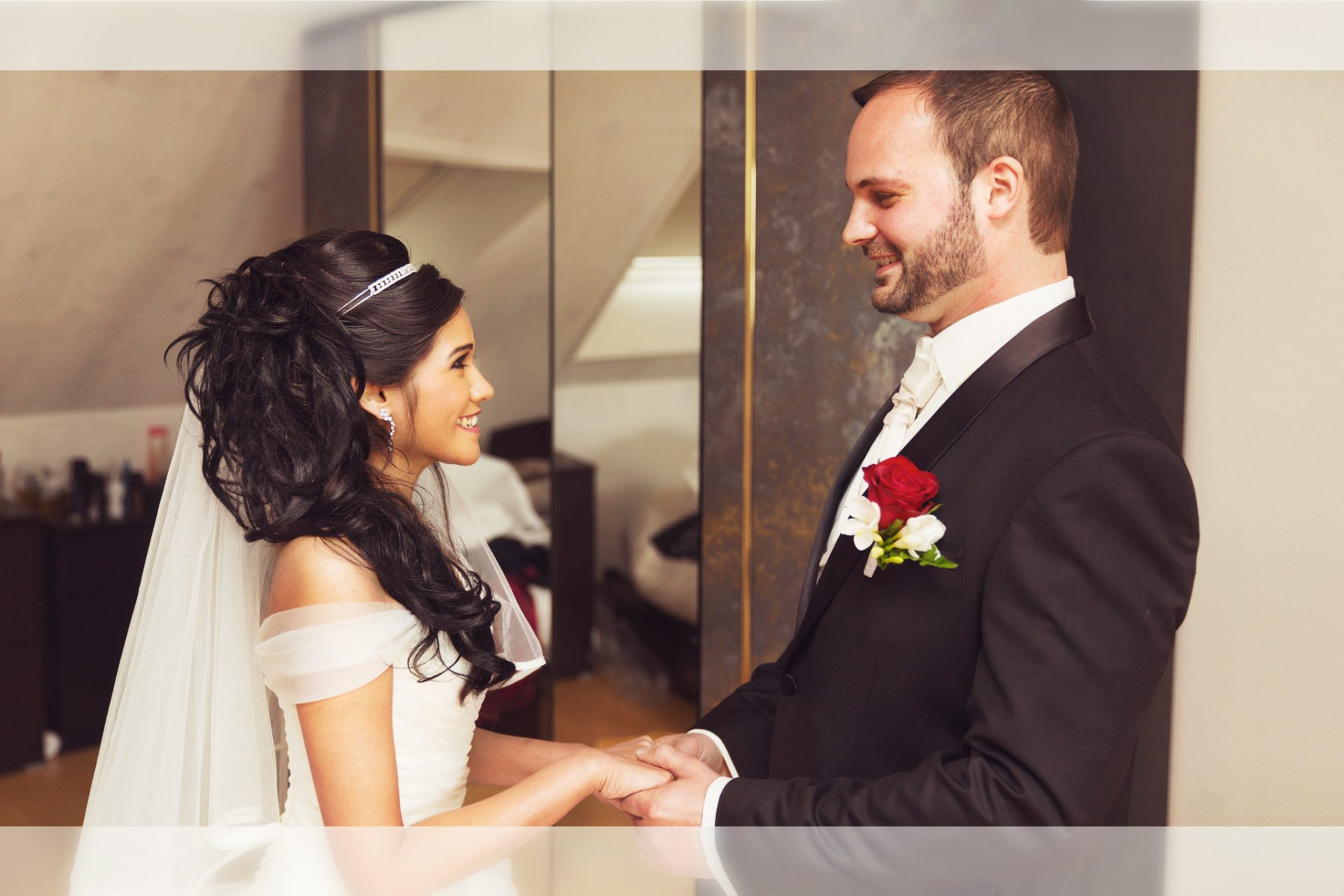 rmphotographie-wedding-photographer-photographe-mariage-paris-oriental-home-smiles